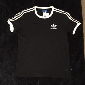 ADIDAS tee